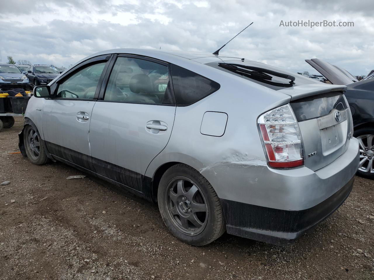 2007 Toyota Prius  Silver vin: JTDKB20U677618314