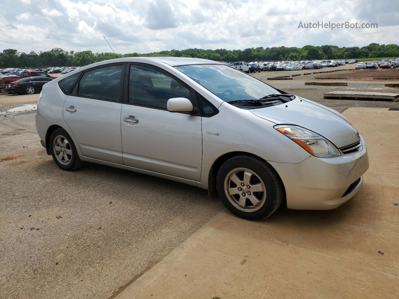 2008 Toyota Prius  Silver vin: JTDKB20U887811677