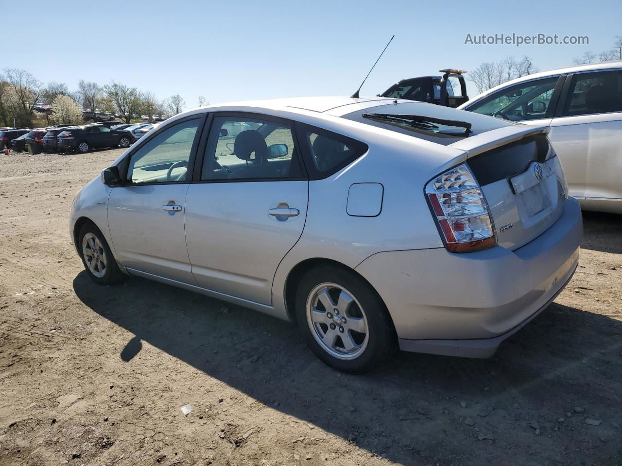 2007 Toyota Prius  Silver vin: JTDKB20U977679866