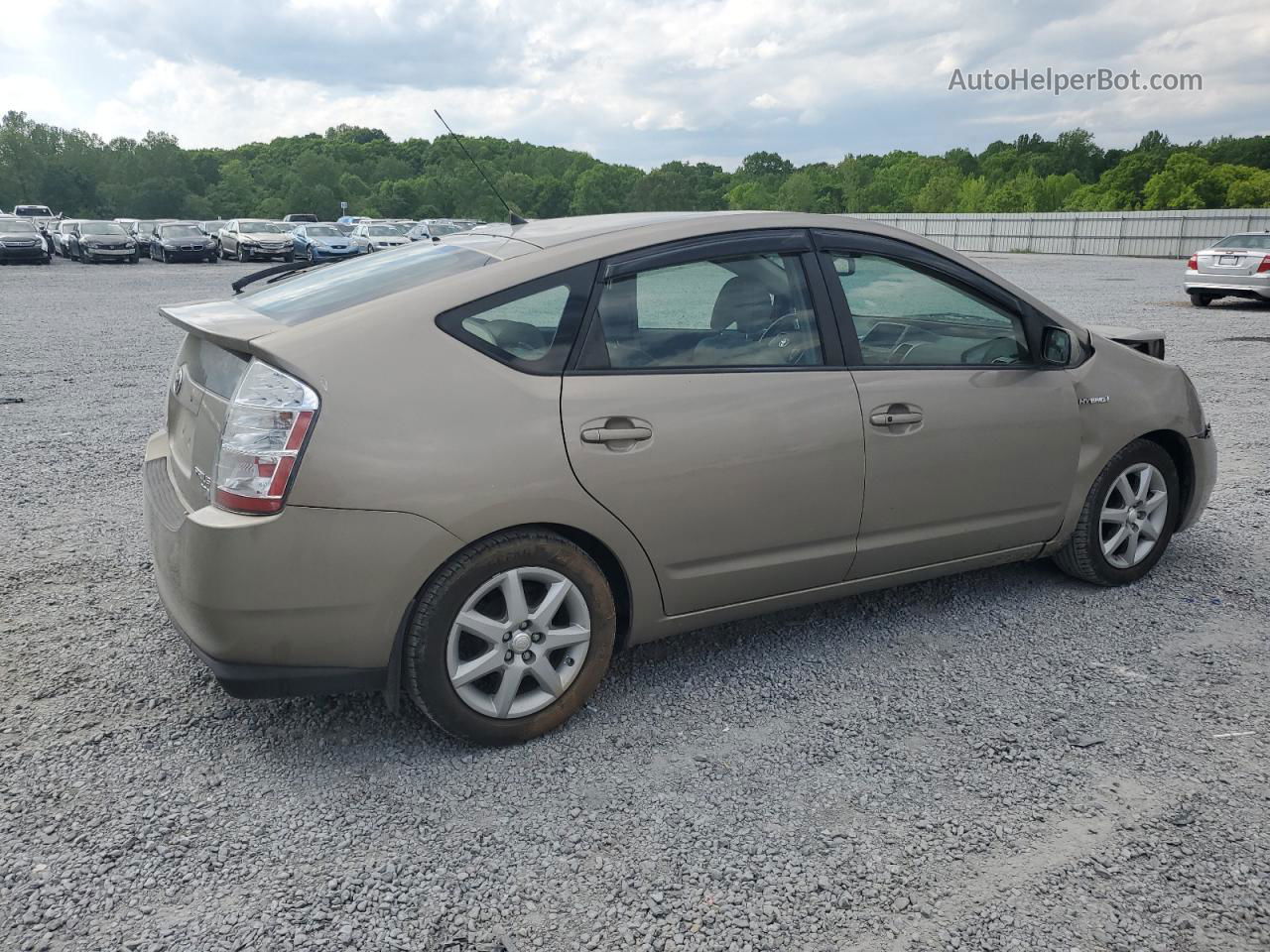 2008 Toyota Prius  Gold vin: JTDKB20U983365093