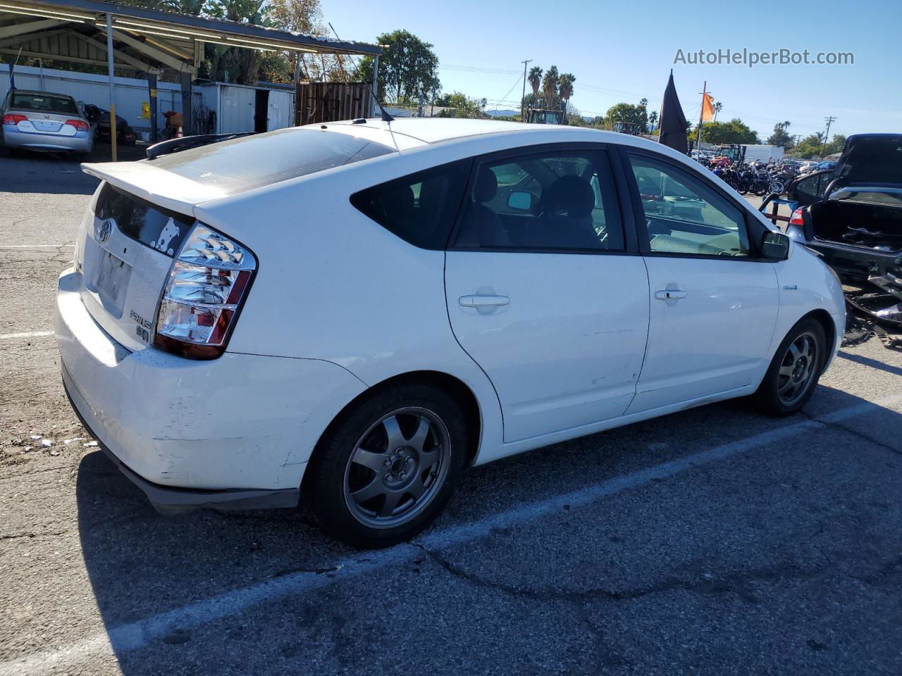 2008 Toyota Prius  White vin: JTDKB20UX83458723