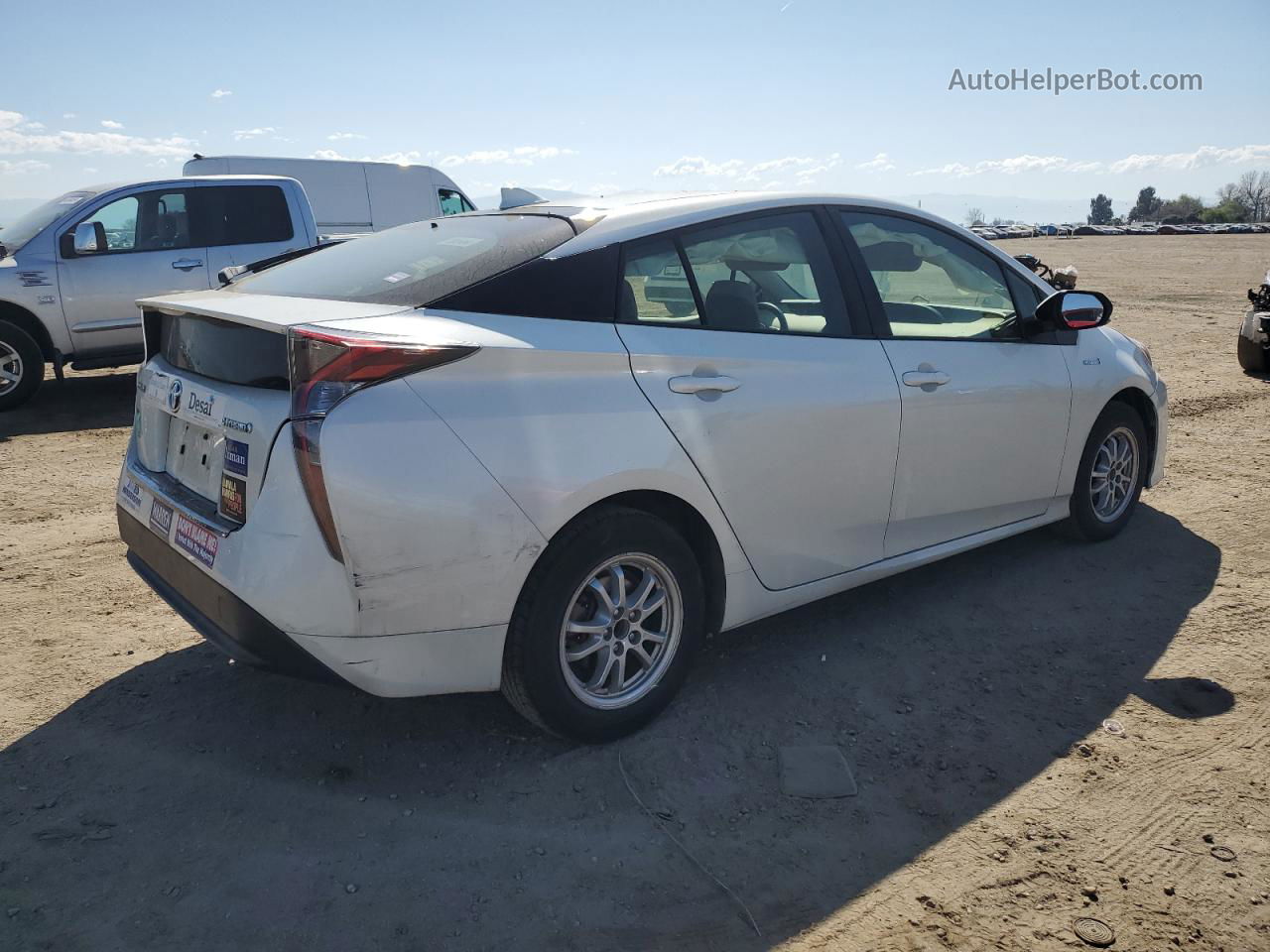 2016 Toyota Prius  White vin: JTDKBRFU0G3000154