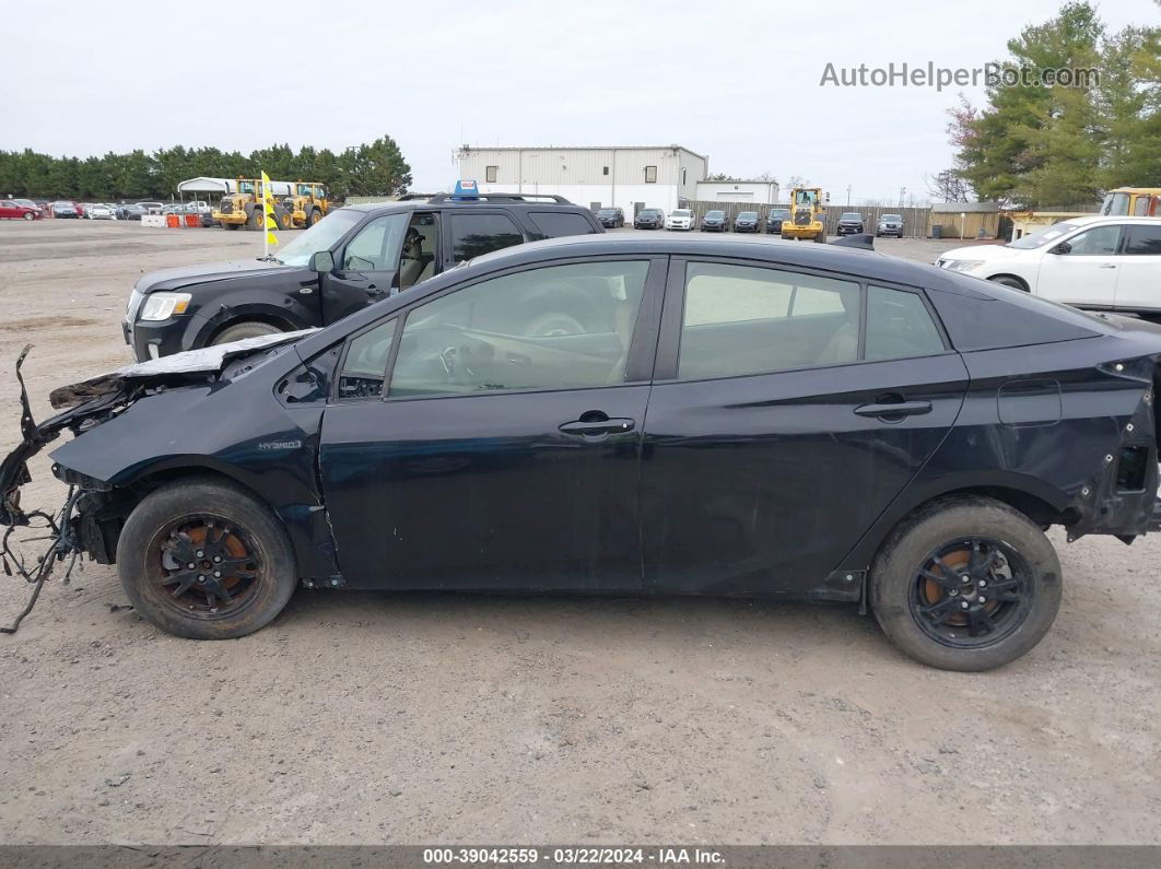 2016 Toyota Prius Two Black vin: JTDKBRFU6G3011921