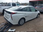 2017 Toyota Prius Two Белый vin: JTDKBRFUXH3035429