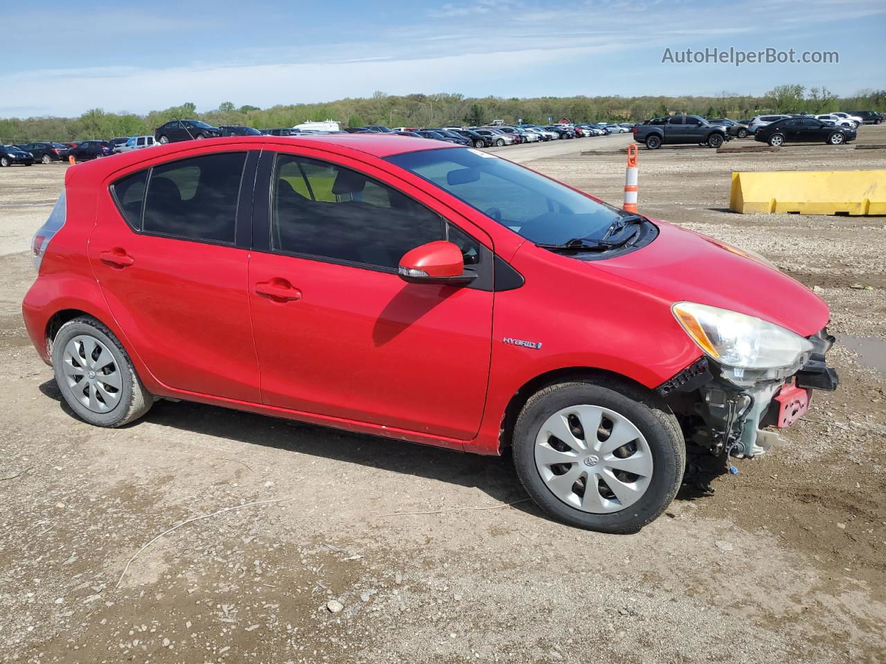 2012 Toyota Prius C  Red vin: JTDKDTB30C1512572