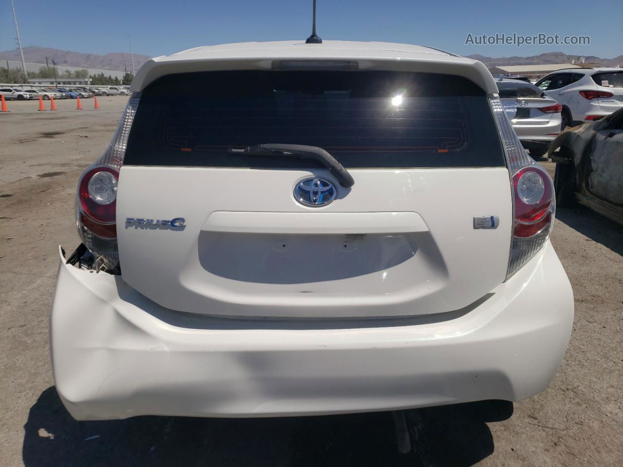 2013 Toyota Prius C  White vin: JTDKDTB30D1041234