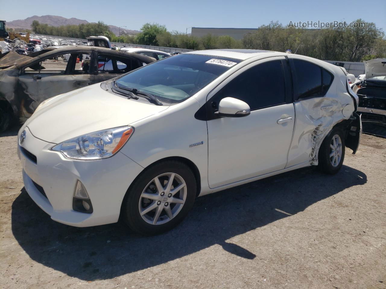 2013 Toyota Prius C  White vin: JTDKDTB30D1041234