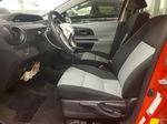 2013 Toyota Prius C  Красный vin: JTDKDTB30D1057630