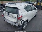 2014 Toyota Prius C Four White vin: JTDKDTB30E1069259