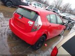 2014 Toyota Prius C Two Красный vin: JTDKDTB30E1083131