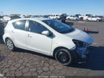 2014 Toyota Prius C One/three/two/four Белый vin: JTDKDTB30E1561189