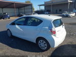 2014 Toyota Prius C One/three/two/four Белый vin: JTDKDTB30E1561189