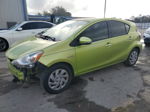 2015 Toyota Prius C  Зеленый vin: JTDKDTB30F1109342