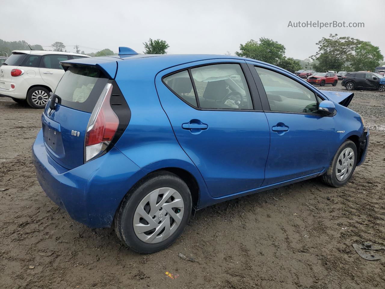 2016 Toyota Prius C  Blue vin: JTDKDTB30G1137286