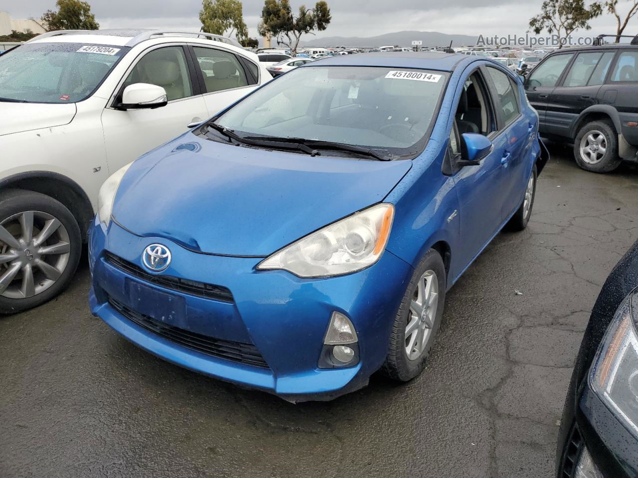 2013 Toyota Prius C  Blue vin: JTDKDTB31D1052212