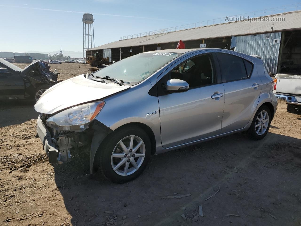 2013 Toyota Prius C  Silver vin: JTDKDTB31D1528040