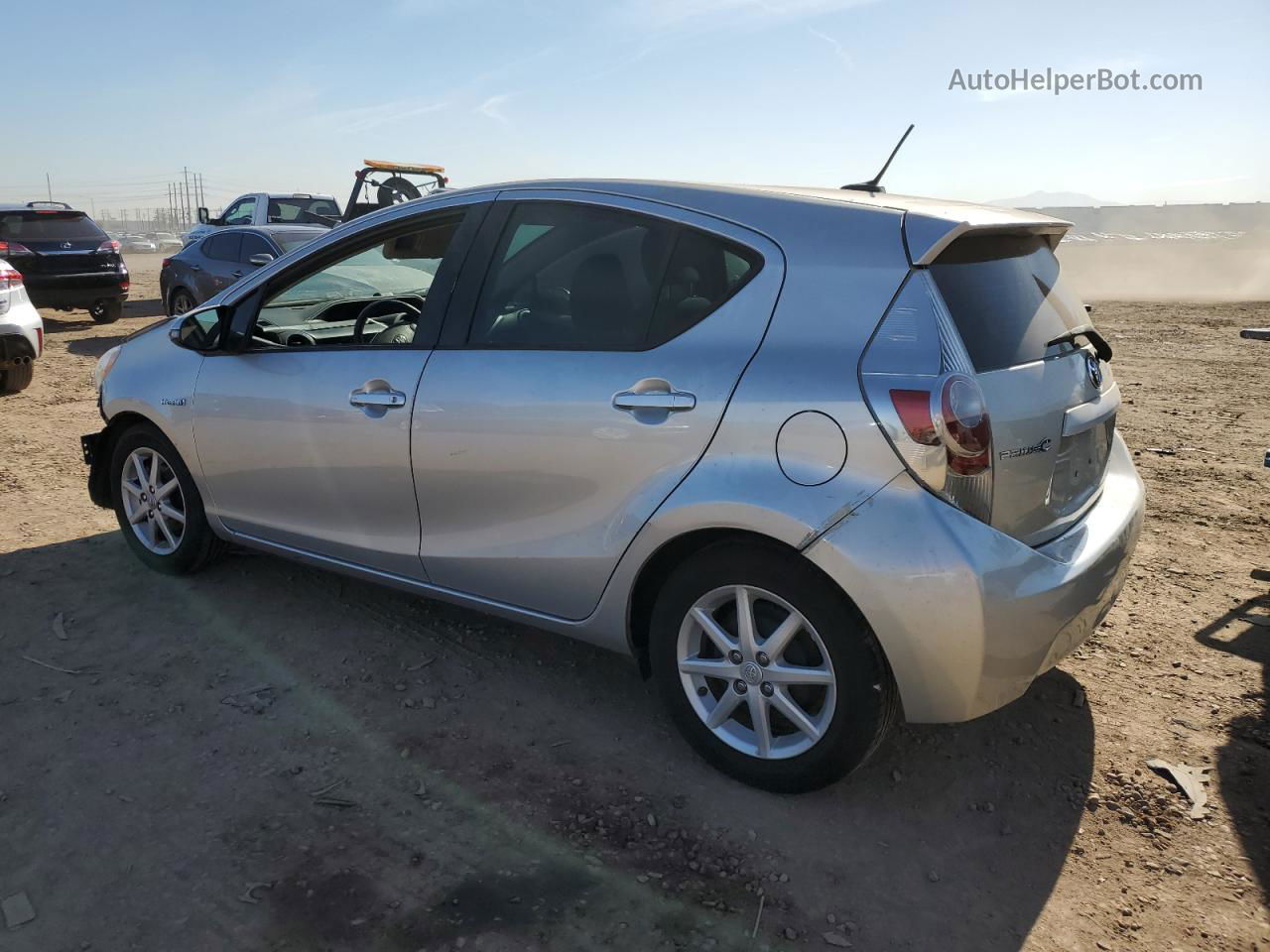 2013 Toyota Prius C  Silver vin: JTDKDTB31D1528040