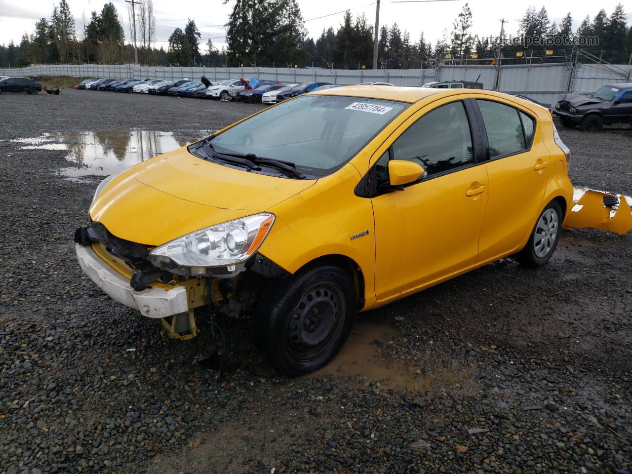 2014 Toyota Prius C  Yellow vin: JTDKDTB31E1061459