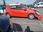 2014 Toyota Prius C Two Orange vin: JTDKDTB31E1064717