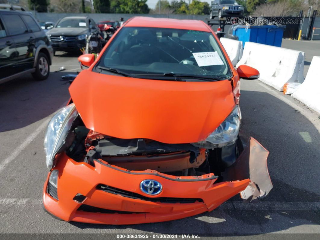 2014 Toyota Prius C Two Orange vin: JTDKDTB31E1064717