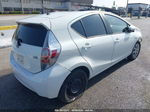 2014 Toyota Prius C One Белый vin: JTDKDTB31E1078309