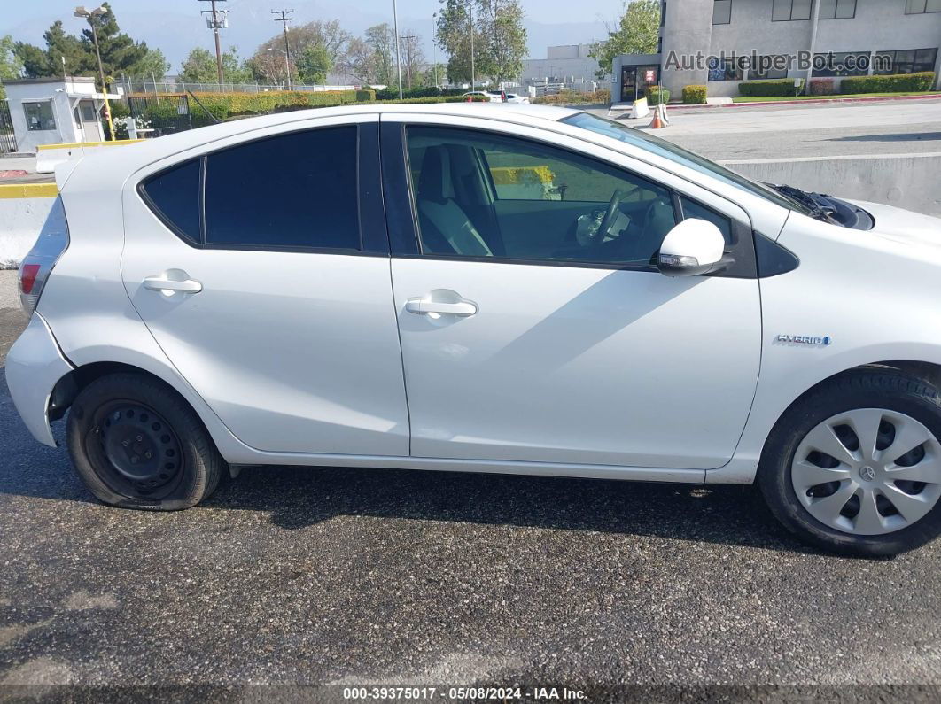 2014 Toyota Prius C One White vin: JTDKDTB31E1078309