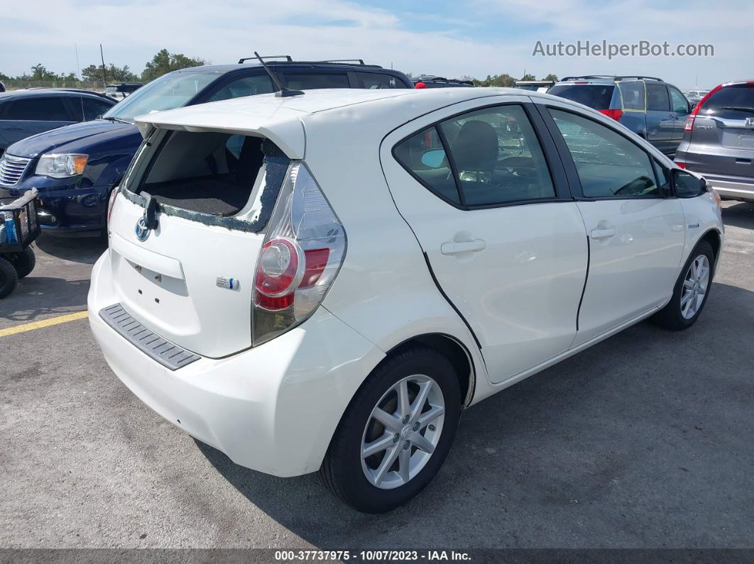 2014 Toyota Prius C Three White vin: JTDKDTB31E1571505