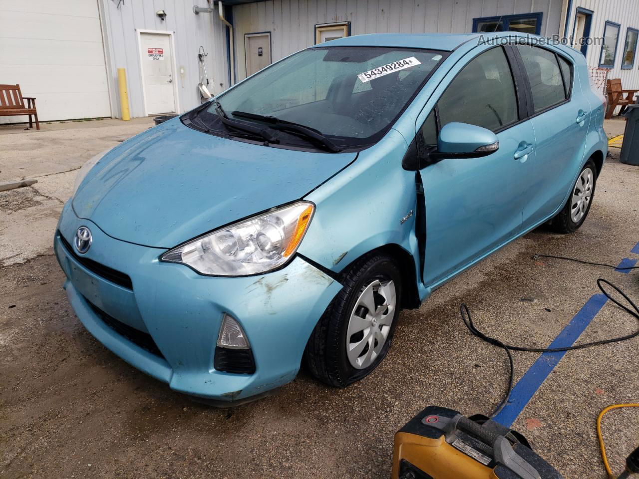 2012 Toyota Prius C  Turquoise vin: JTDKDTB32C1013577