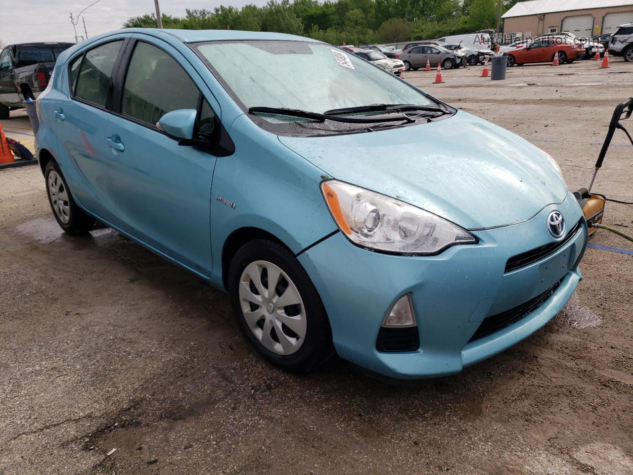 2012 Toyota Prius C  Turquoise vin: JTDKDTB32C1013577