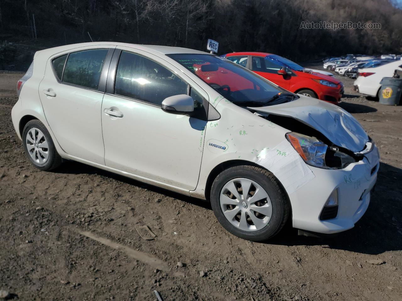 2013 Toyota Prius C  White vin: JTDKDTB32D1046659