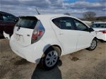 2013 Toyota Prius C  Белый vin: JTDKDTB32D1556459