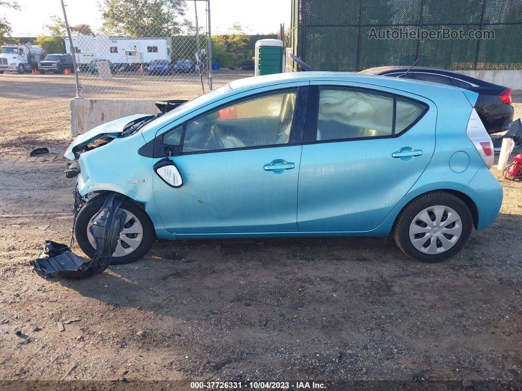 2014 Toyota Prius C One/three/two/four Teal vin: JTDKDTB32E1067058