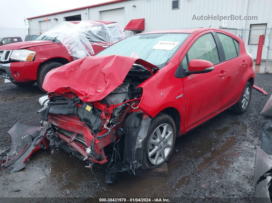 2014 Toyota Prius C Four Red vin: JTDKDTB32E1075256