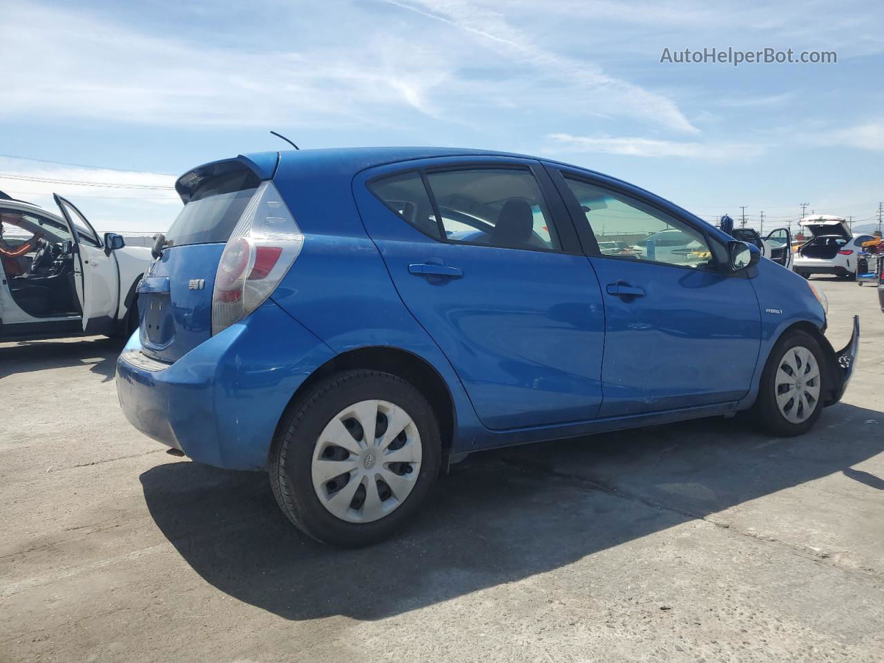 2012 Toyota Prius C  Blue vin: JTDKDTB33C1518284