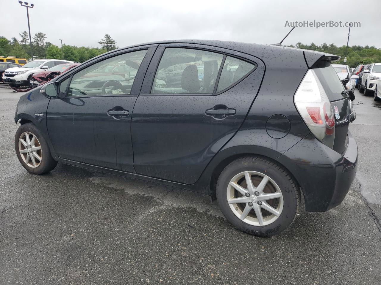 2013 Toyota Prius C  Black vin: JTDKDTB33D1053961