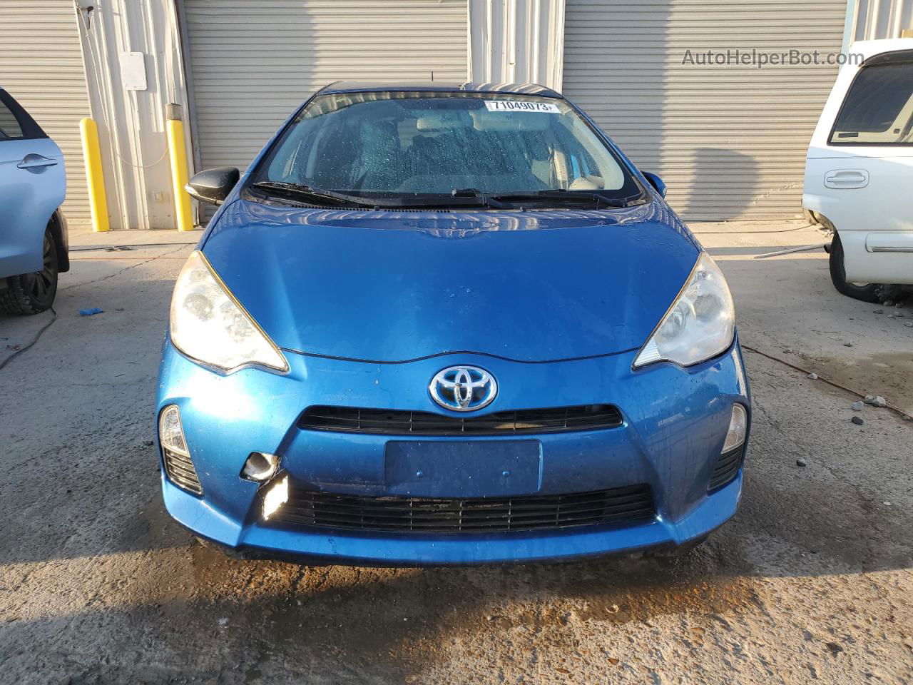 2013 Toyota Prius C  Blue vin: JTDKDTB33D1541050