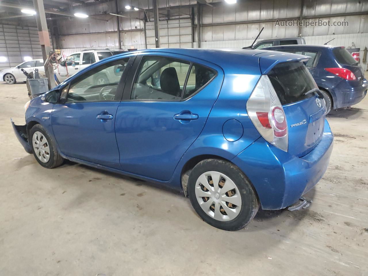 2013 Toyota Prius C  Blue vin: JTDKDTB33D1555854