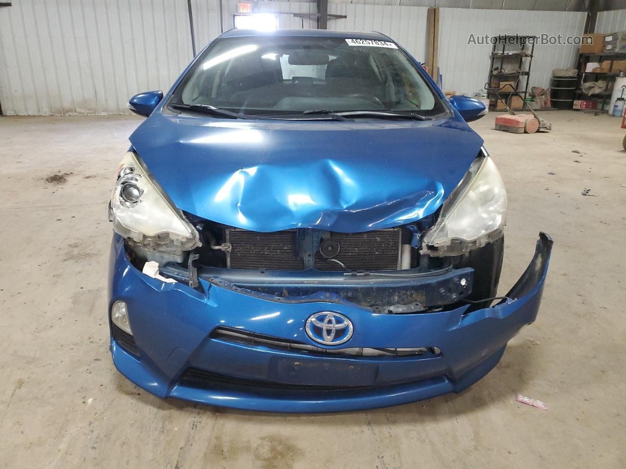 2013 Toyota Prius C  Синий vin: JTDKDTB33D1555854