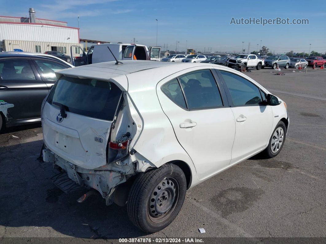 2014 Toyota Prius C Two White vin: JTDKDTB33E1067814