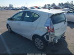 2014 Toyota Prius C Two White vin: JTDKDTB33E1067814