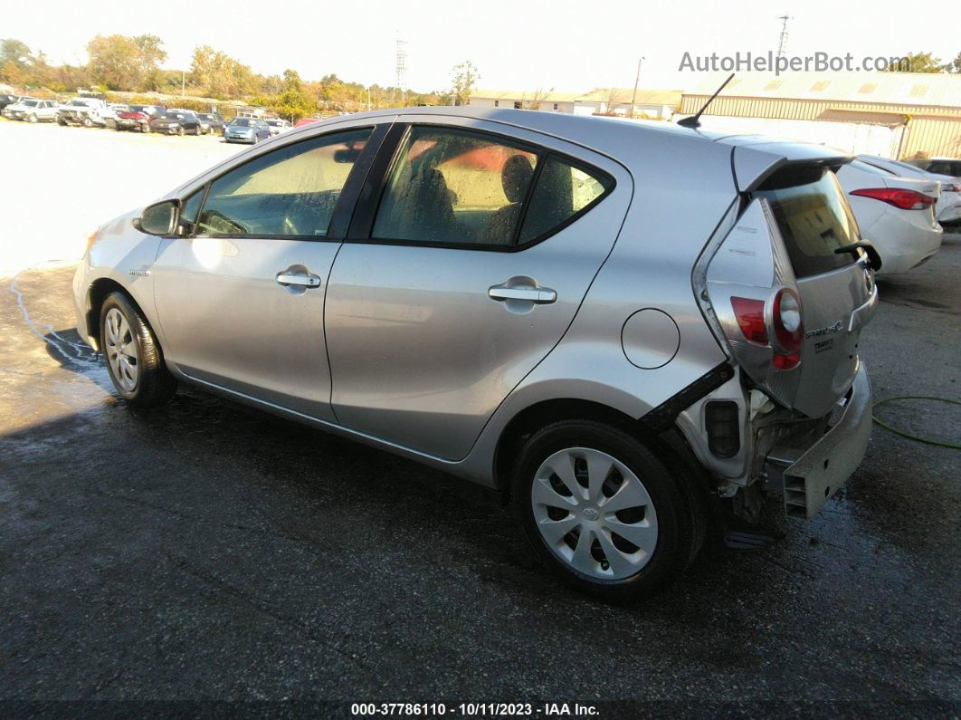 2014 Toyota Prius C One/three/two/four Silver vin: JTDKDTB33E1071040