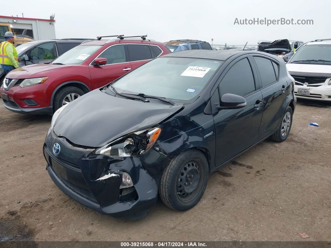 2014 Toyota Prius C Two Black vin: JTDKDTB33E1568685