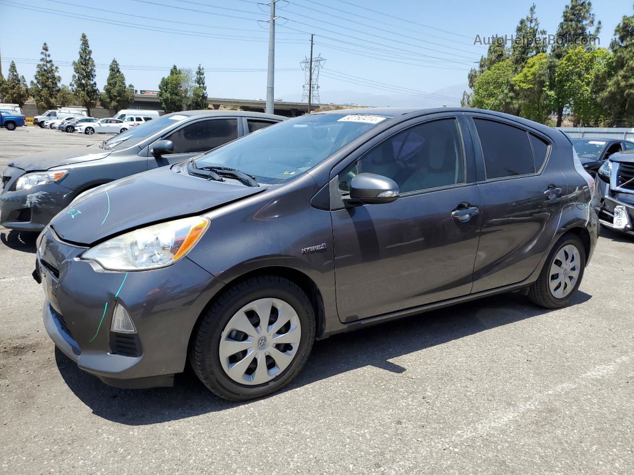 2014 Toyota Prius C  Gray vin: JTDKDTB33E1575328