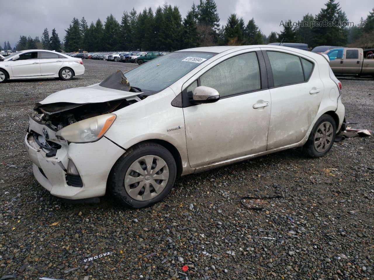 2013 Toyota Prius C  White vin: JTDKDTB34D1531093