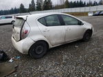 2013 Toyota Prius C  Белый vin: JTDKDTB34D1531093