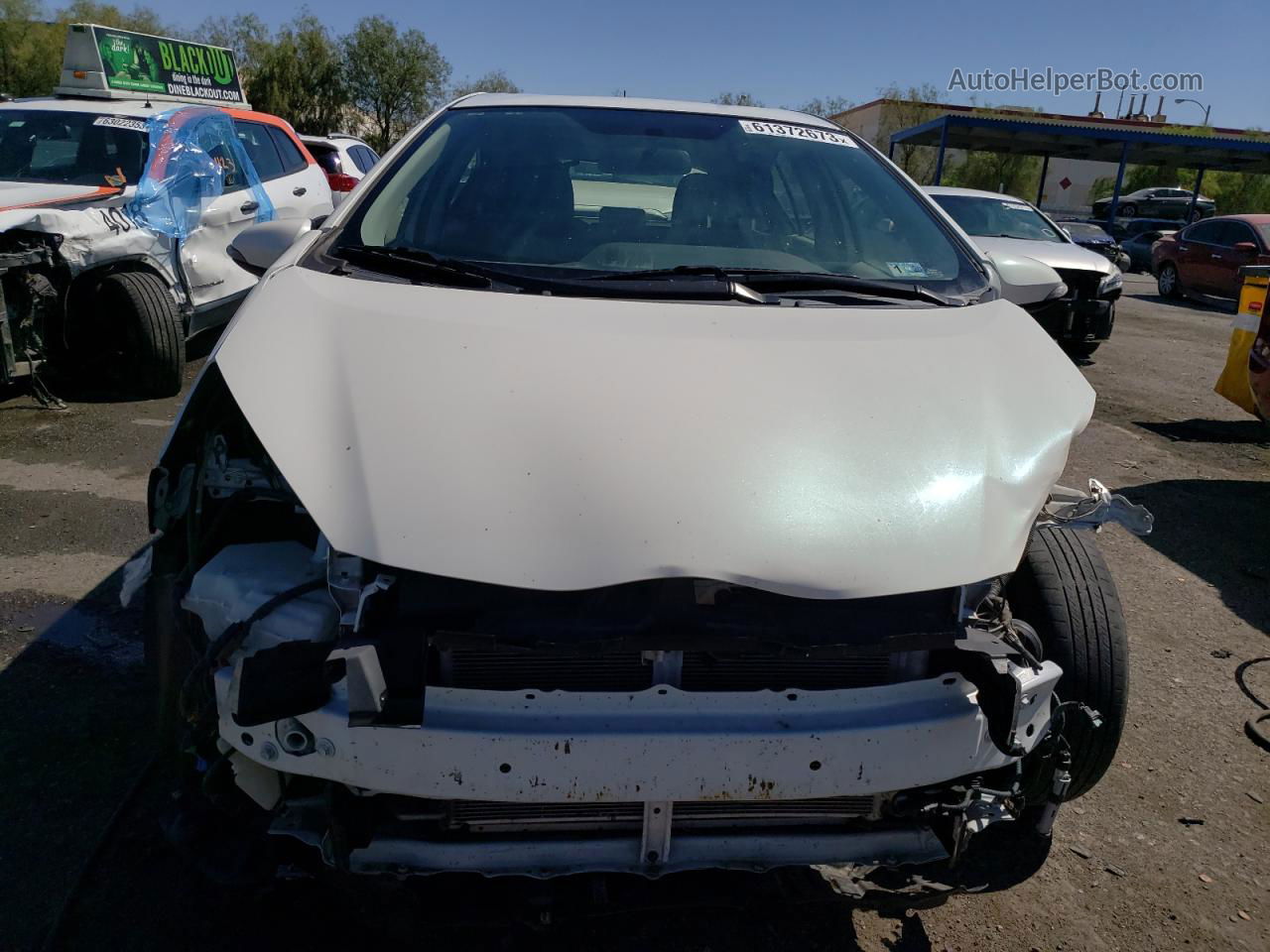 2013 Toyota Prius C  Белый vin: JTDKDTB34D1553479