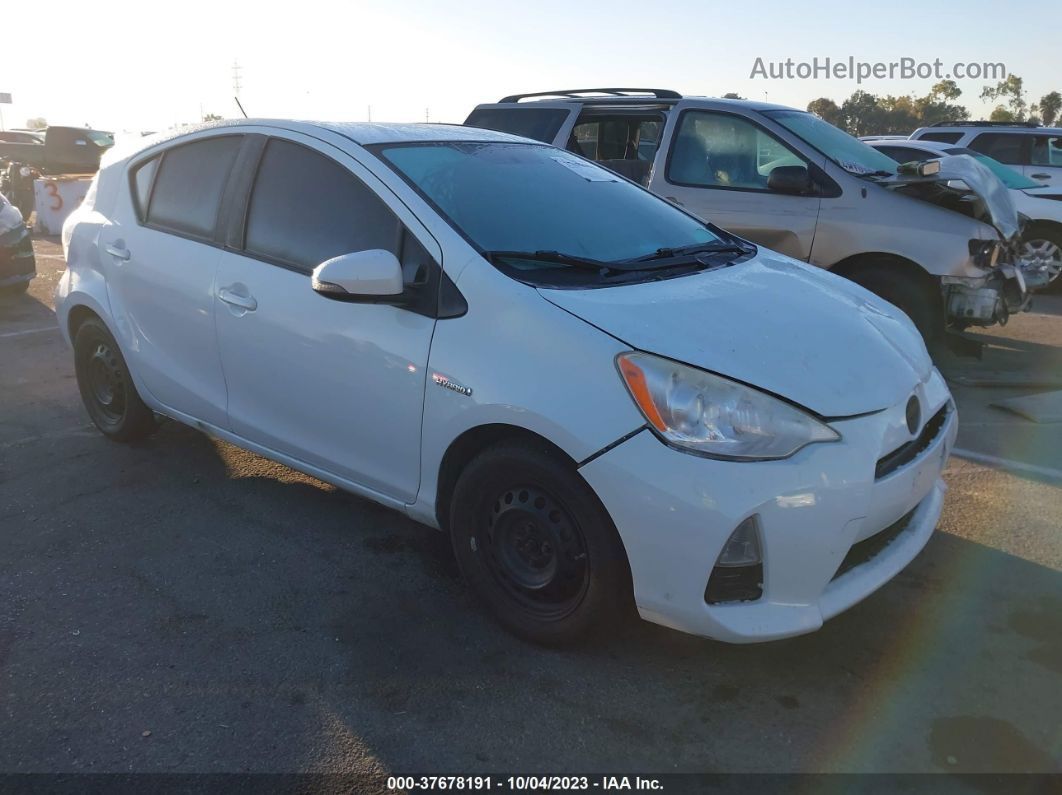 2014 Toyota Prius C One/three/two/four White vin: JTDKDTB34E1068731