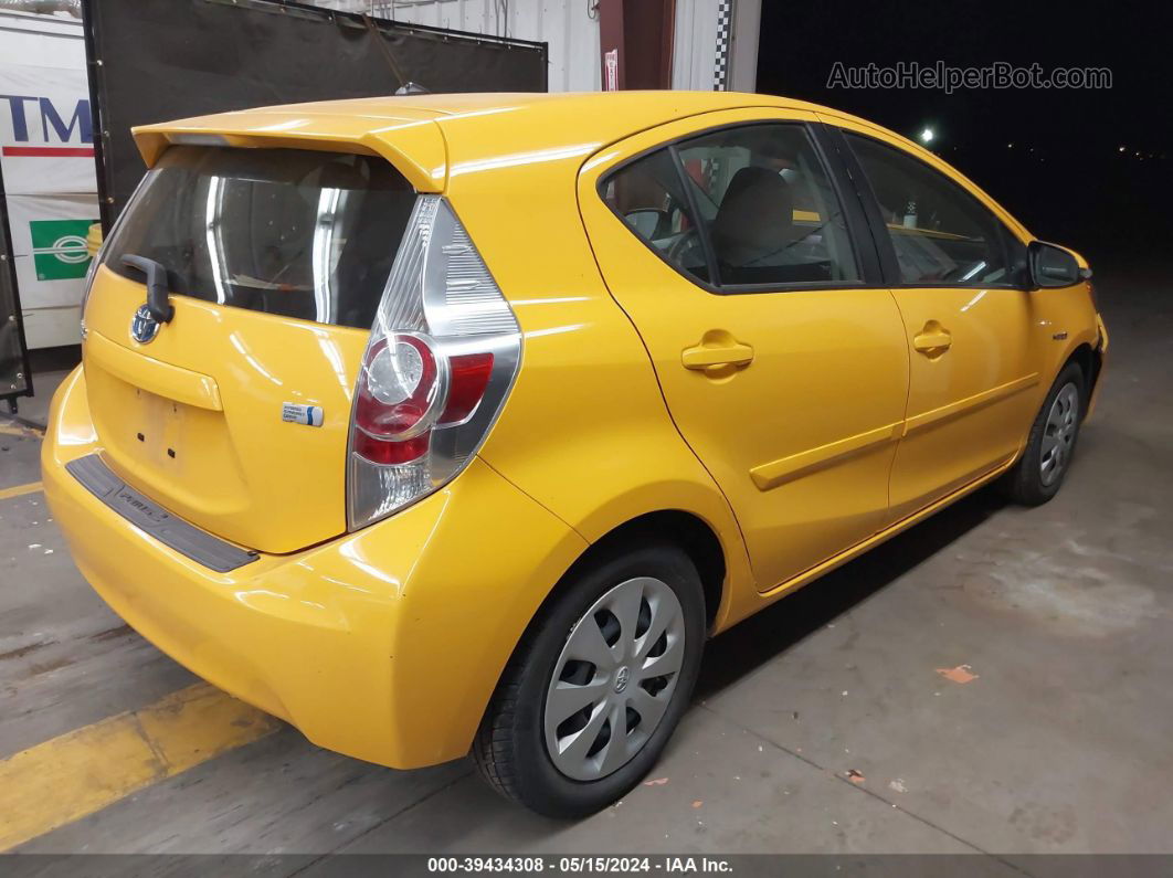 2014 Toyota Prius C Two Yellow vin: JTDKDTB34E1078112