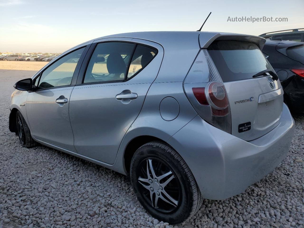 2014 Toyota Prius C  Silver vin: JTDKDTB34E1559865