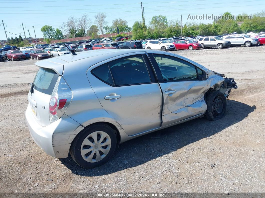 2014 Toyota Prius C Two Silver vin: JTDKDTB34E1566623